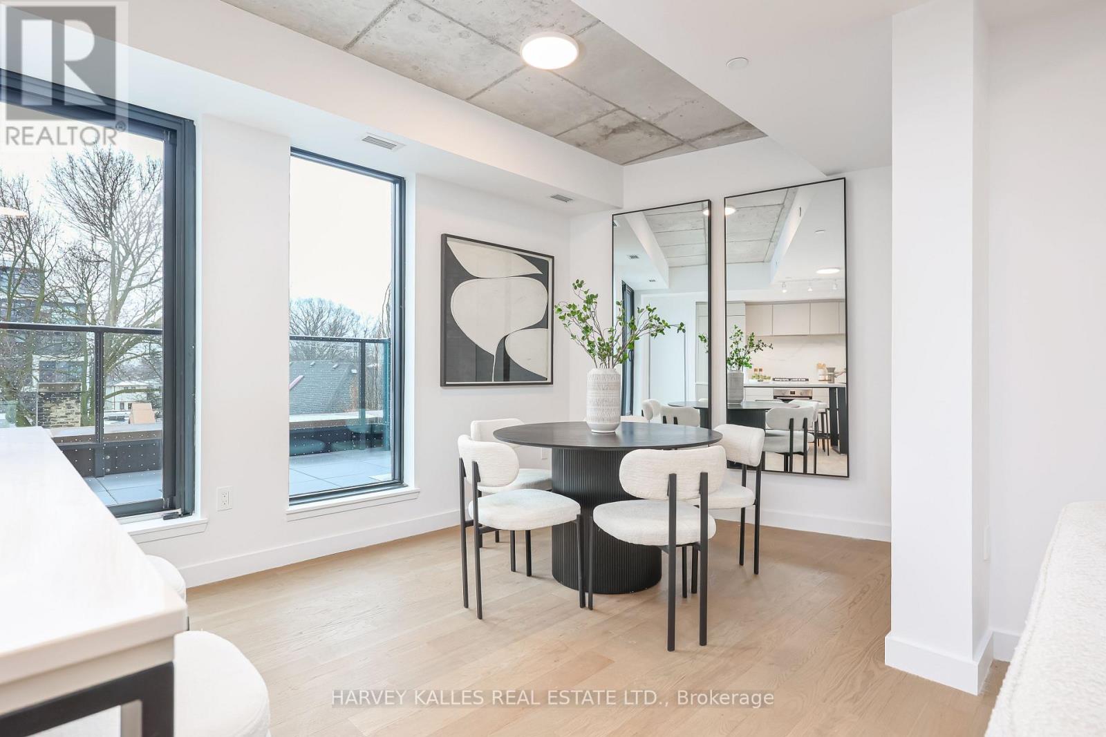 407 - 1720 BAYVIEW AVENUE