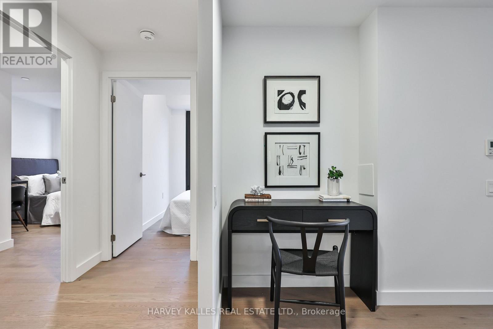 407 - 1720 BAYVIEW AVENUE