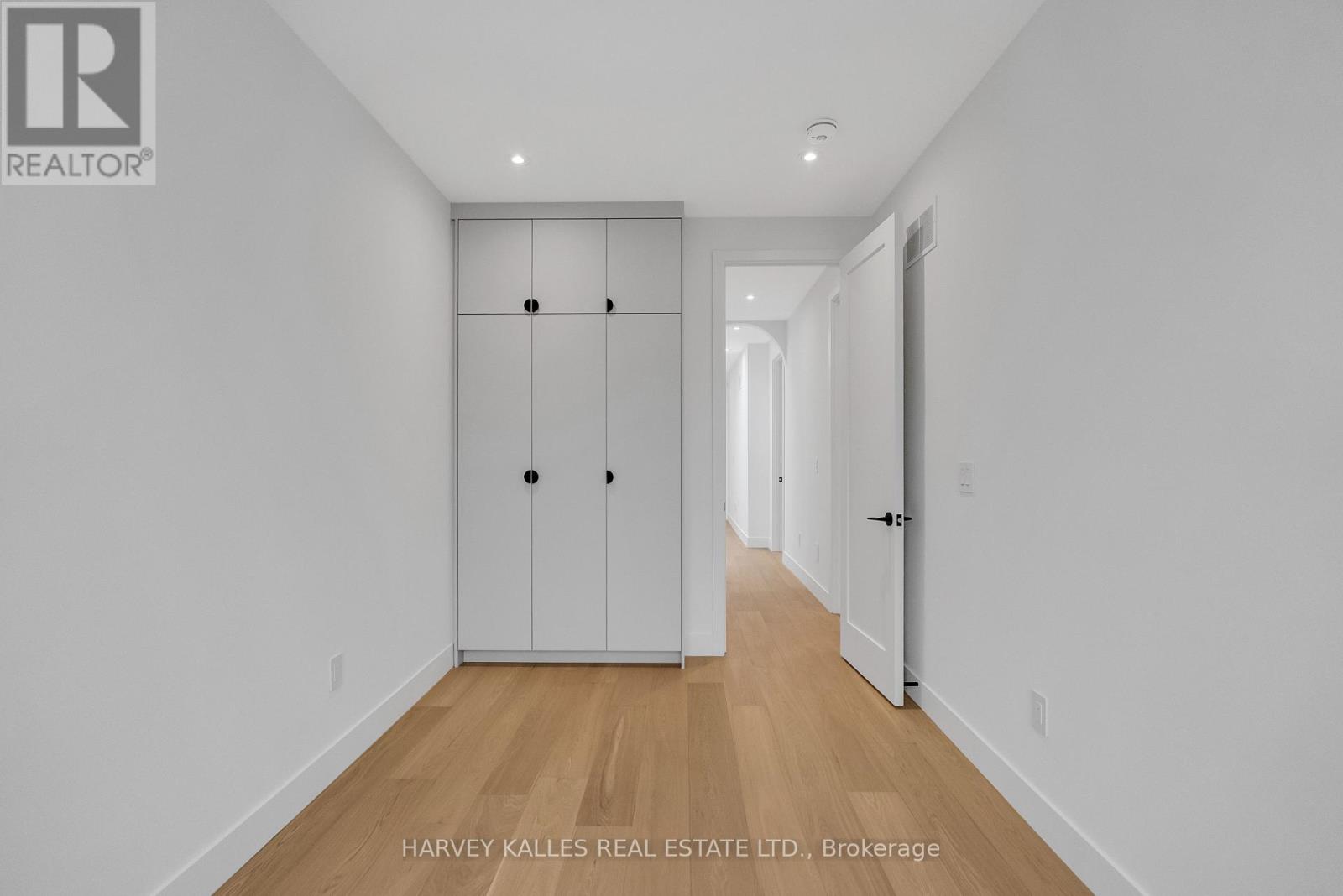 101 BRIAR HILL AVENUE