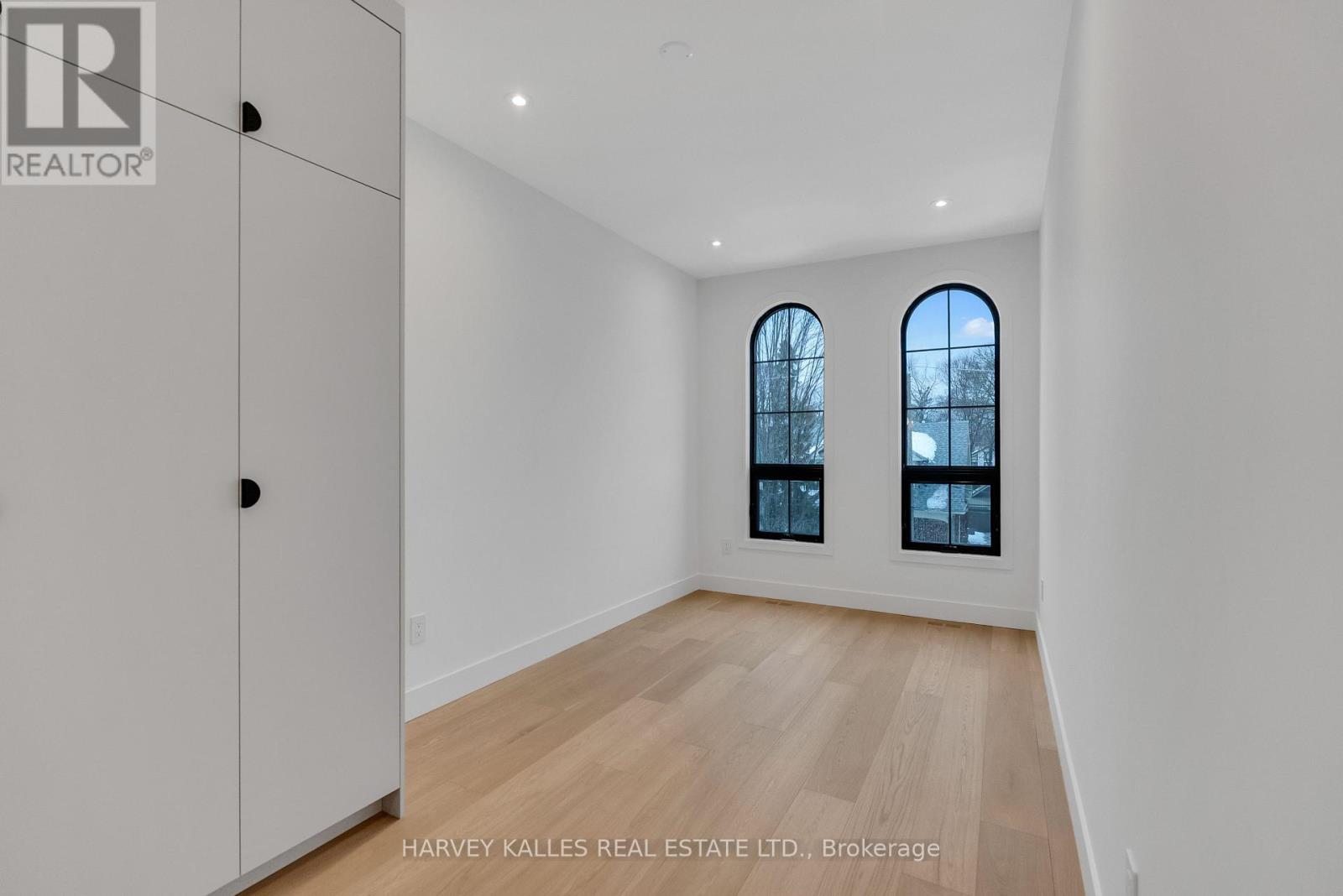 101 BRIAR HILL AVENUE