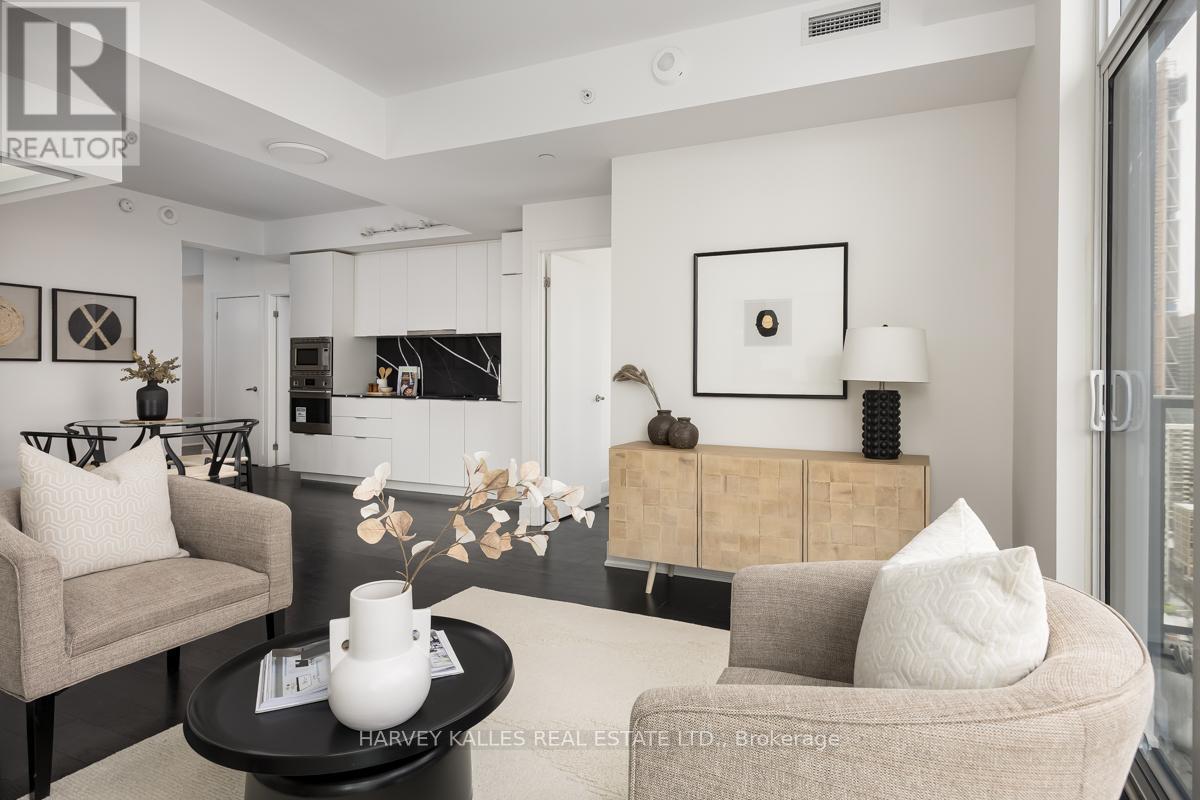 3104 - 955 BAY STREET