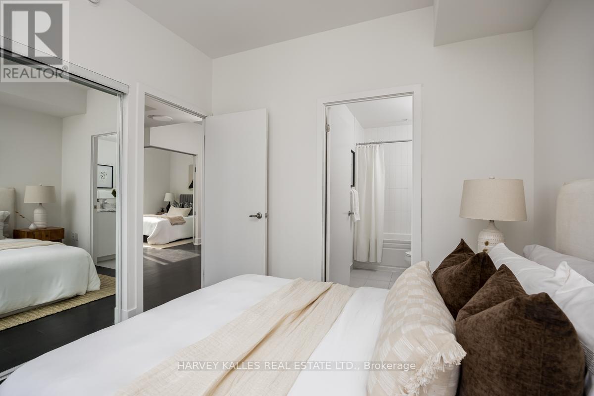 3104 - 955 BAY STREET