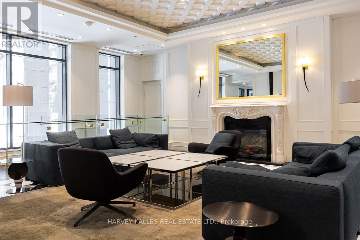 3104 - 955 BAY STREET