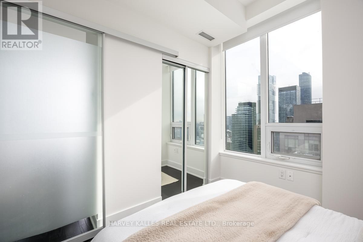 3104 - 955 BAY STREET