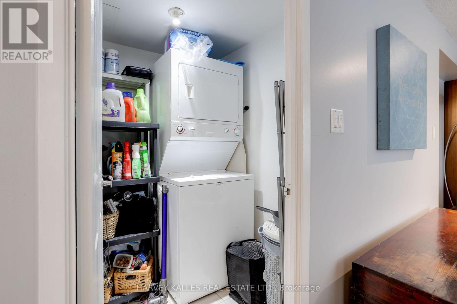 703 - 80 CUMBERLAND STREET