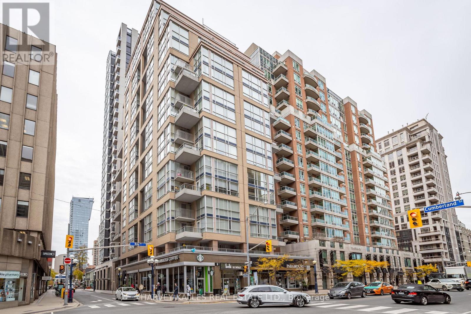 703 - 80 CUMBERLAND STREET