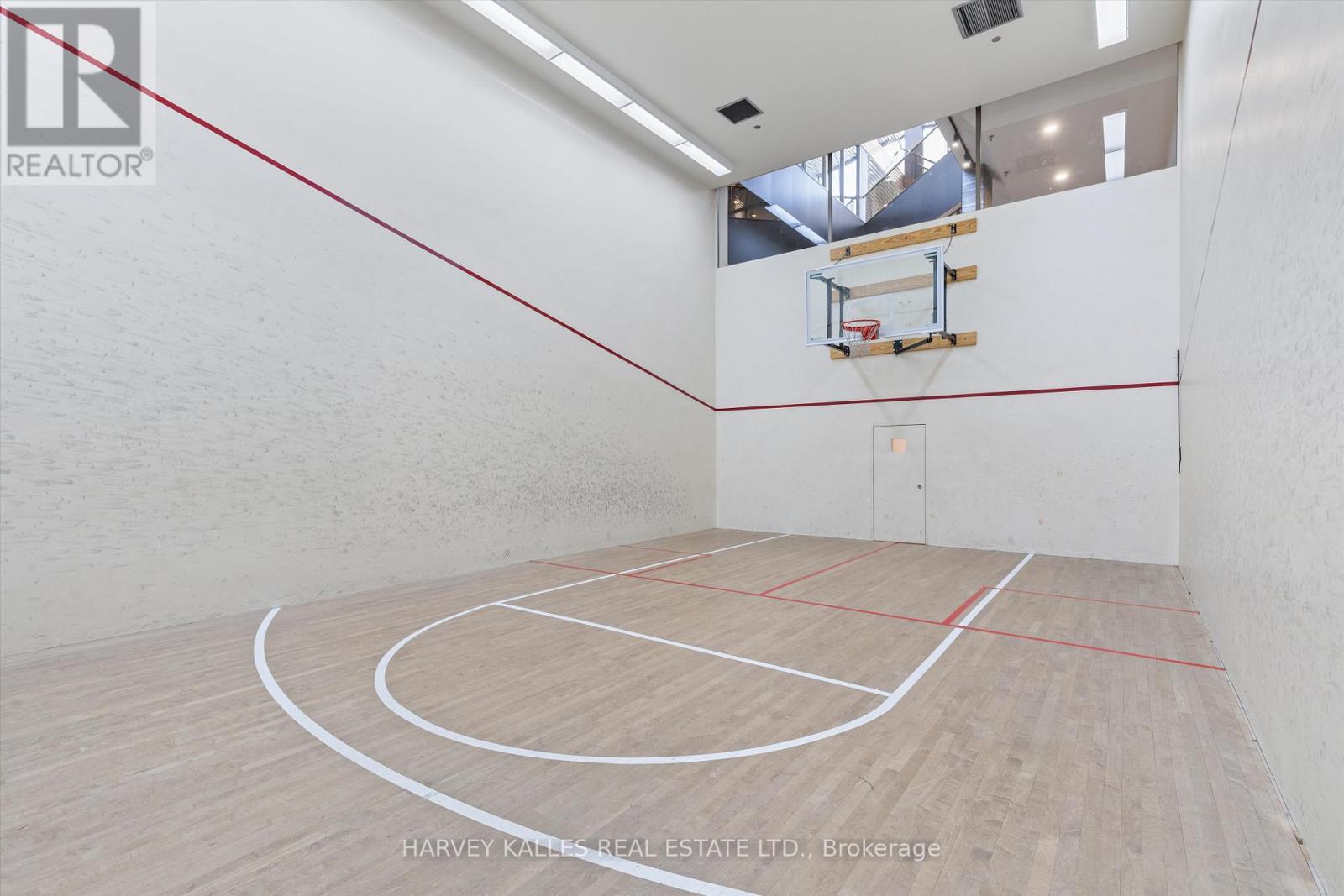 1205 - 131 BEECROFT ROAD