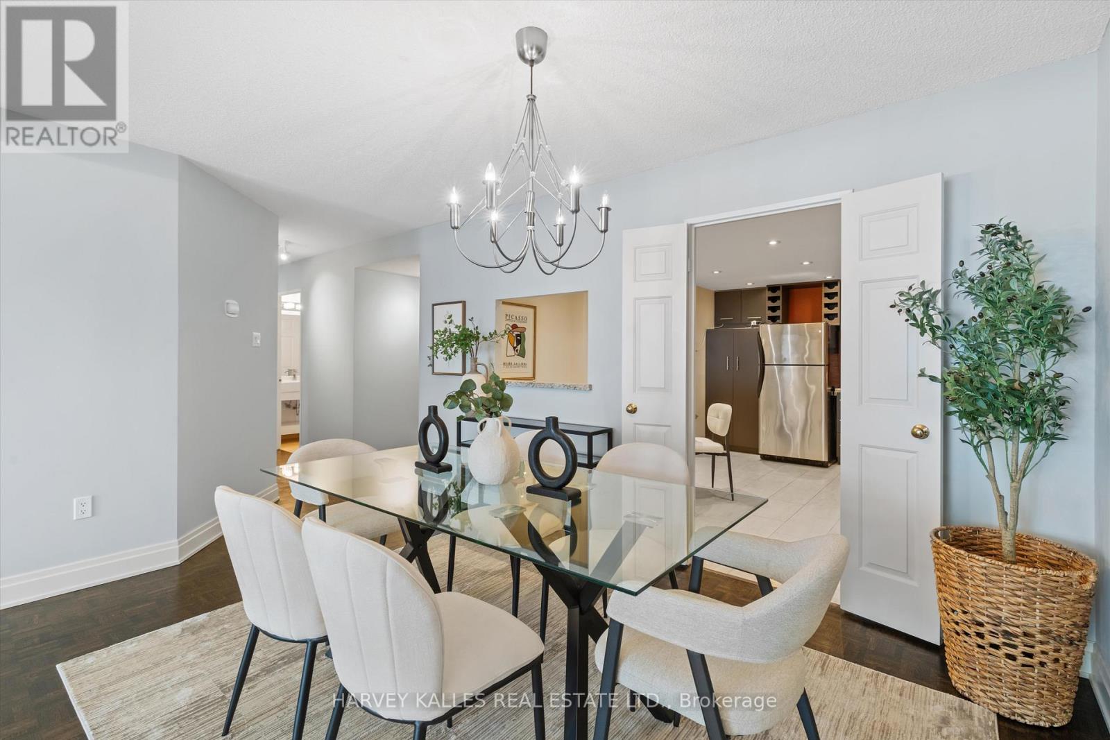 1205 - 131 BEECROFT ROAD