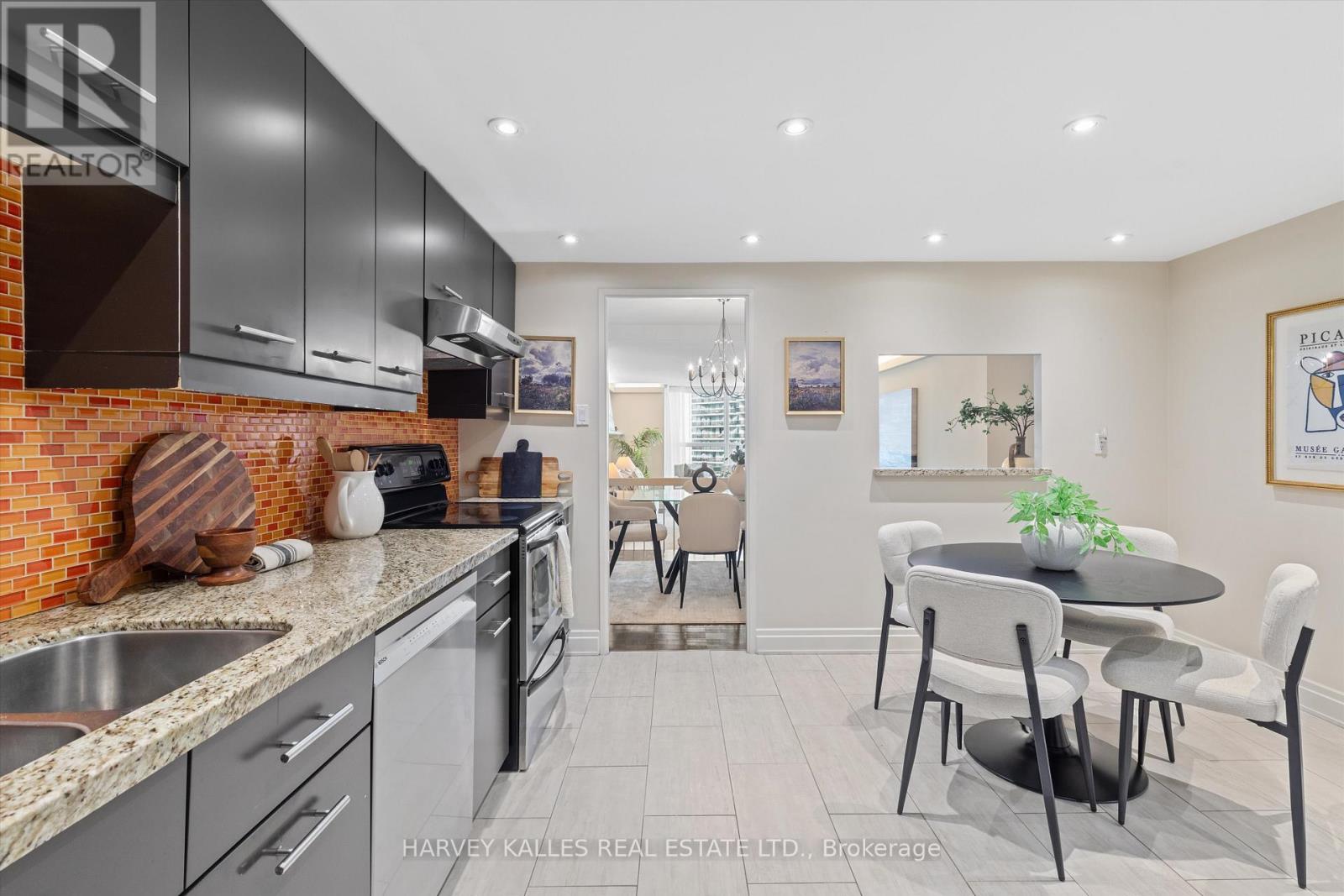 1205 - 131 BEECROFT ROAD