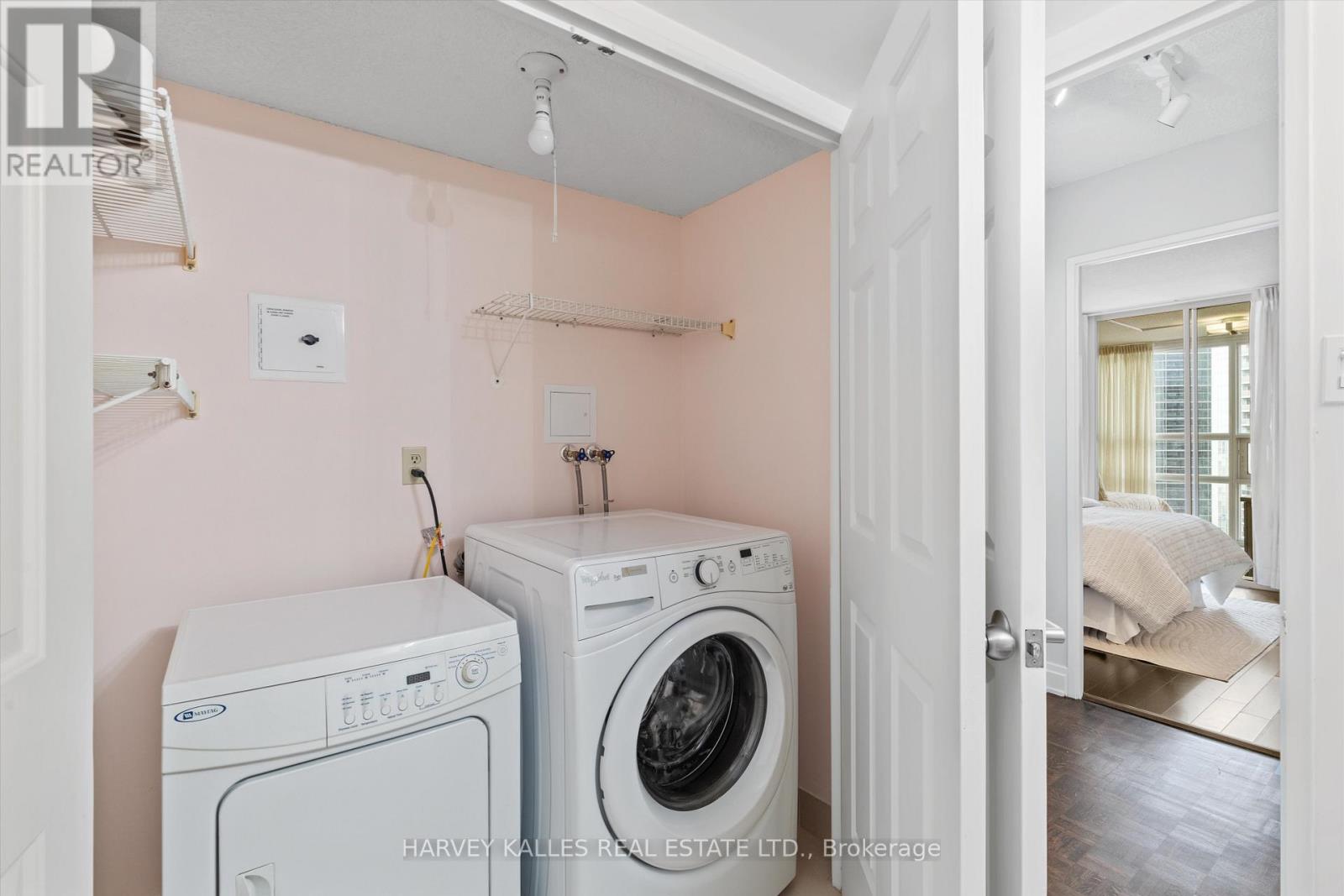 1205 - 131 BEECROFT ROAD