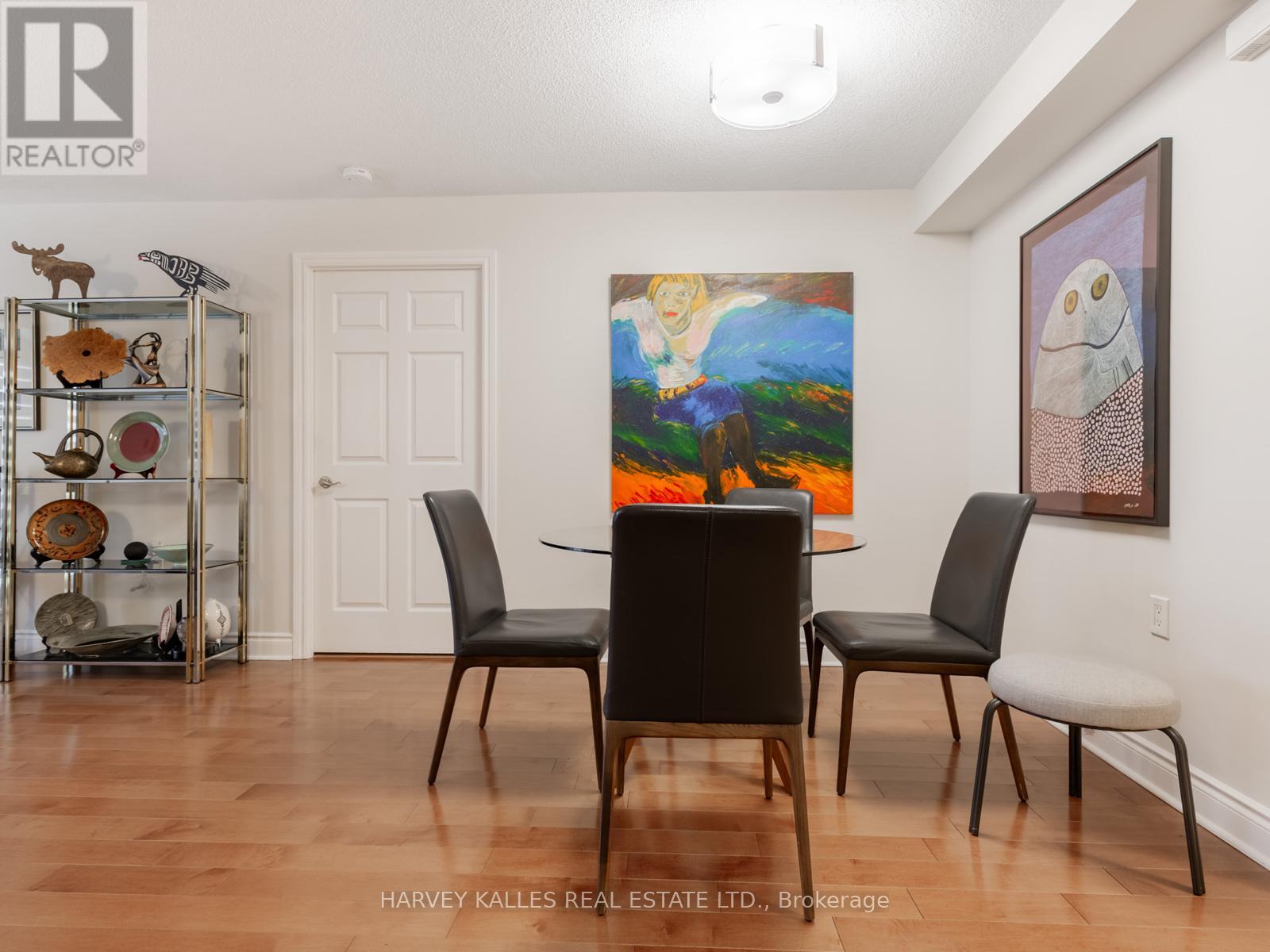 402 - 12 REAN DRIVE
