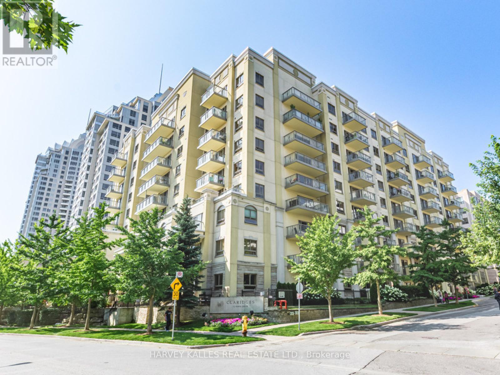 402 - 12 REAN DRIVE