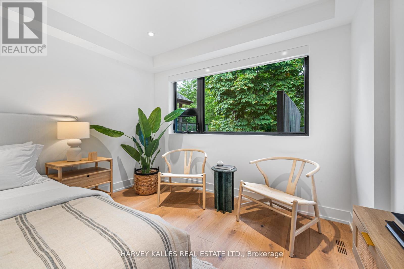 404 BRUNSWICK AVENUE