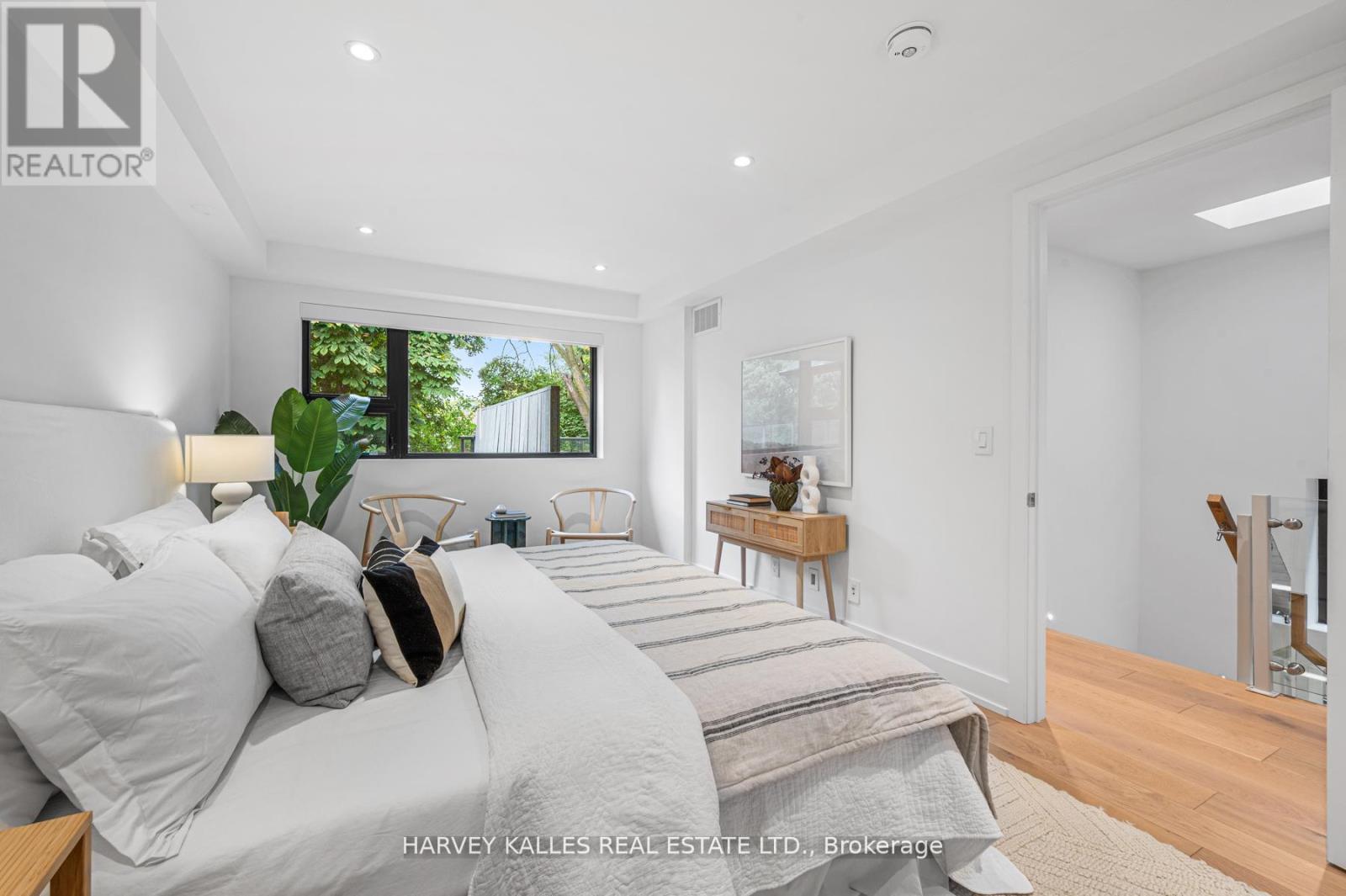 404 BRUNSWICK AVENUE