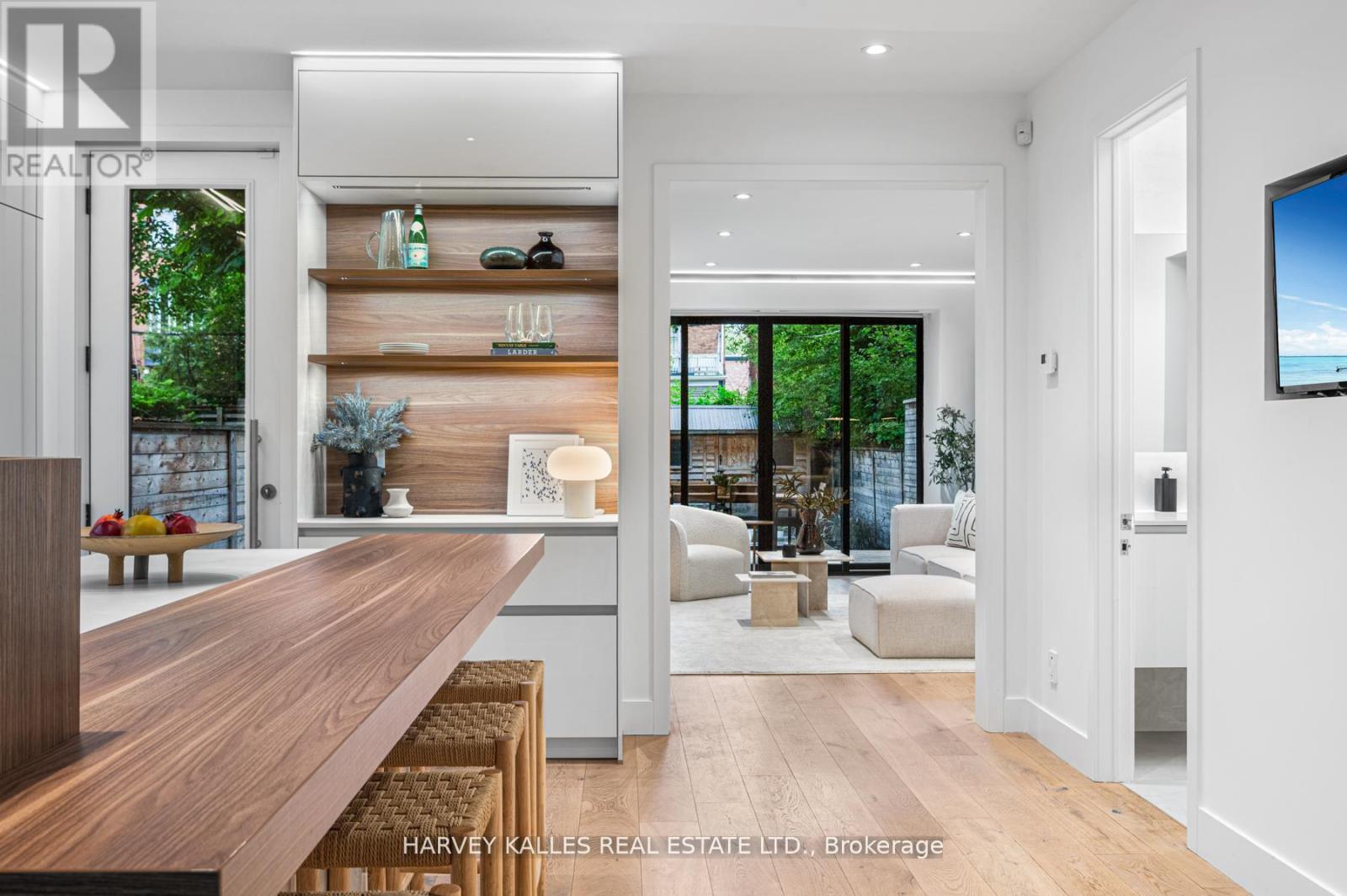 404 BRUNSWICK AVENUE