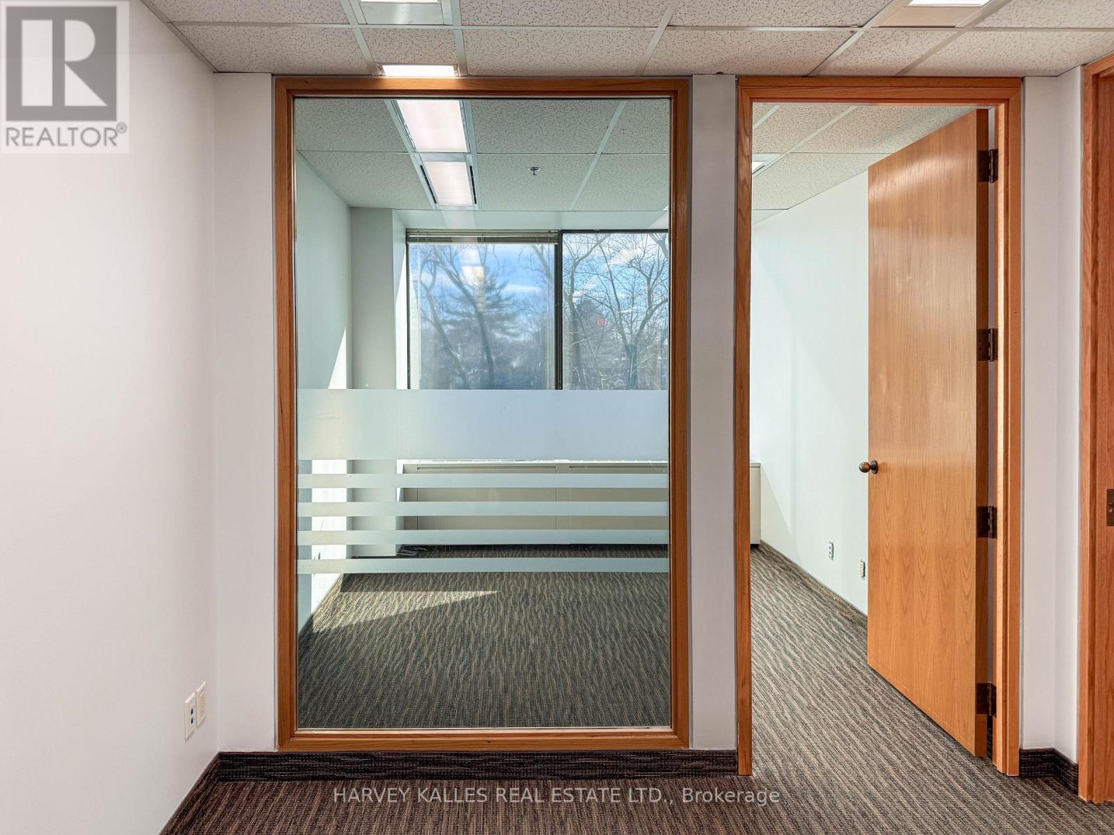 303 - 45 SHEPPARD AVENUE E