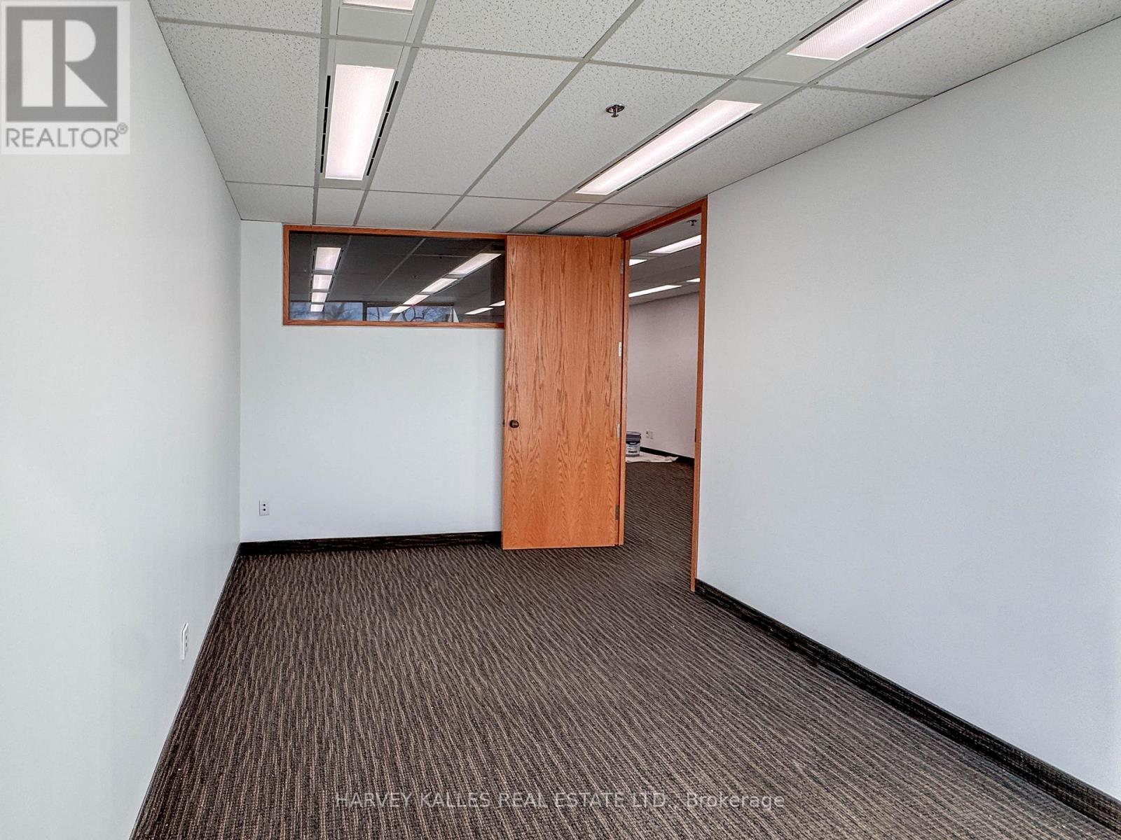 303 - 45 SHEPPARD AVENUE E