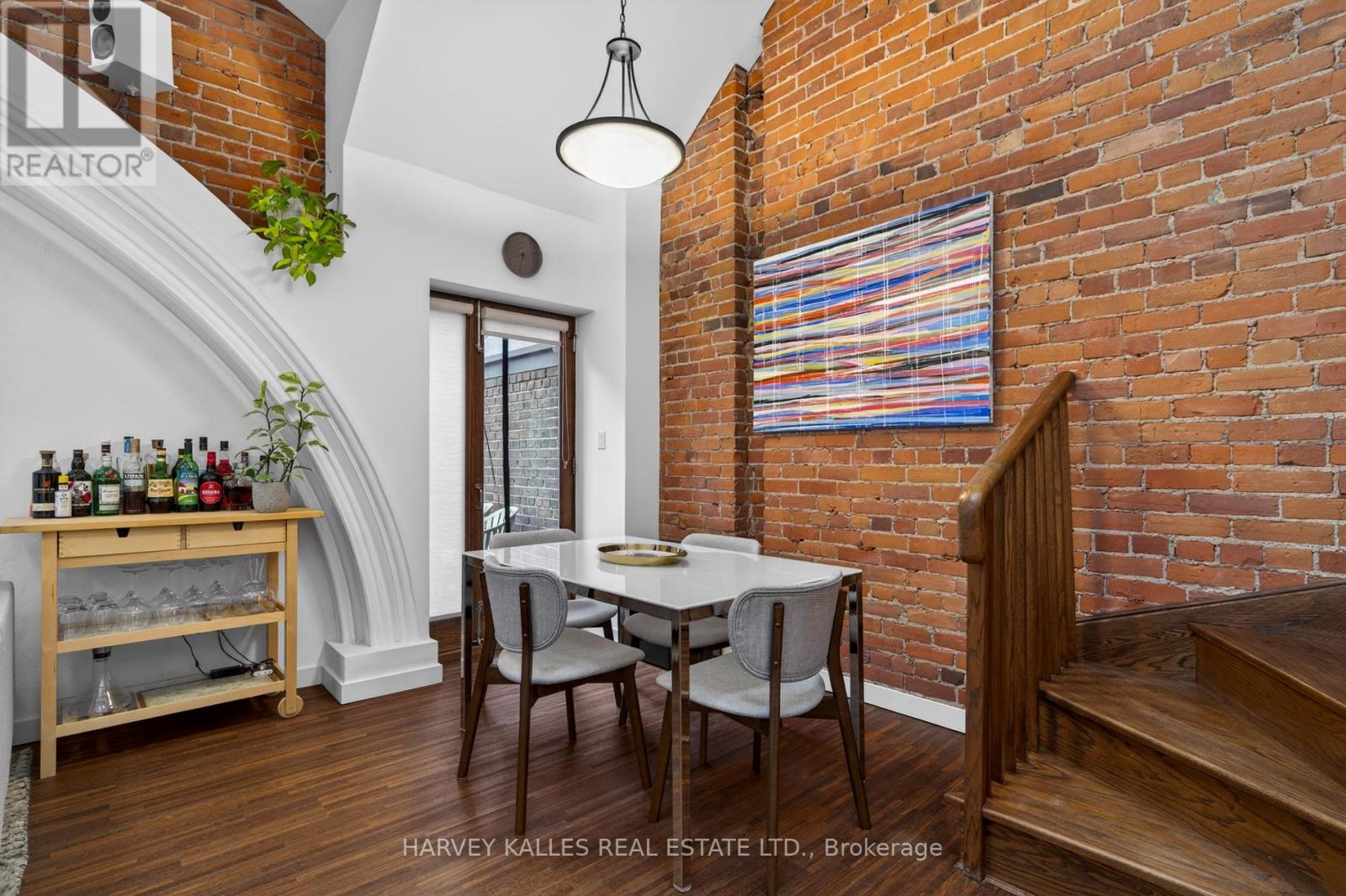 306 - 701 DOVERCOURT ROAD