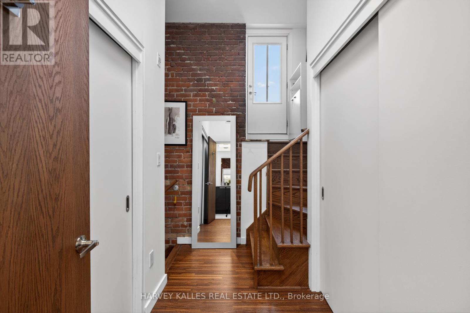 306 - 701 DOVERCOURT ROAD