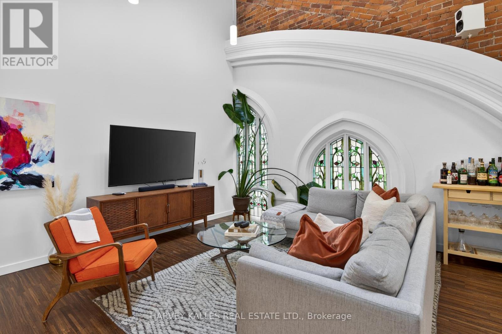 306 - 701 DOVERCOURT ROAD