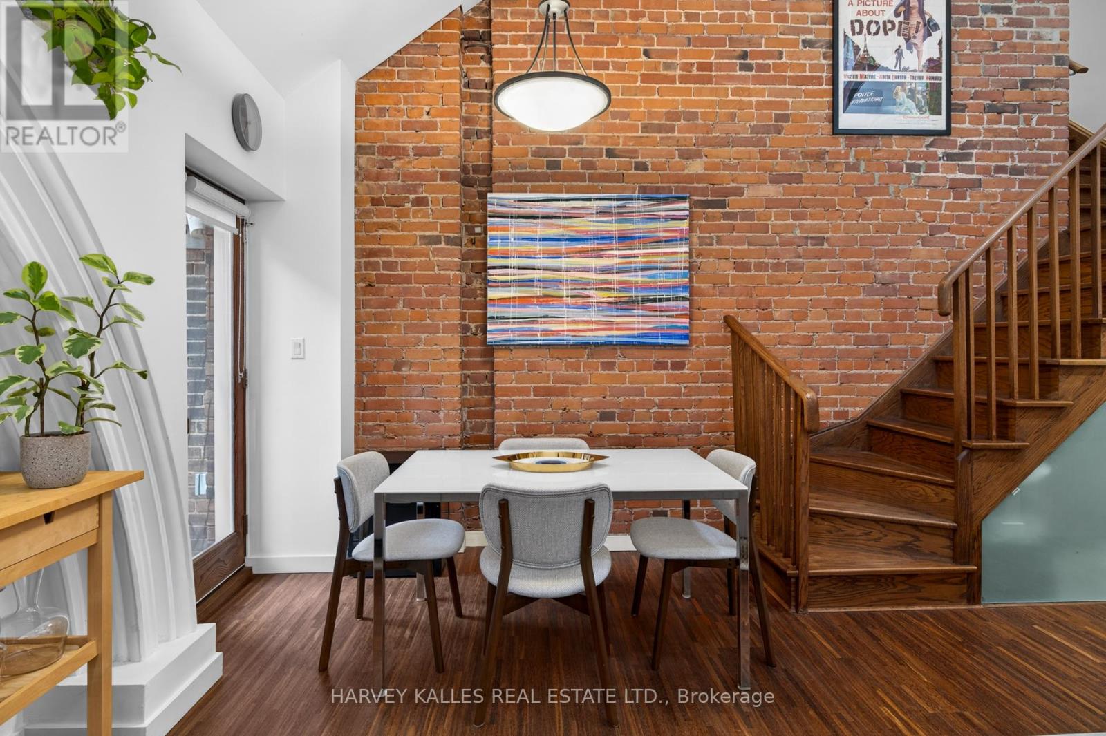 306 - 701 DOVERCOURT ROAD