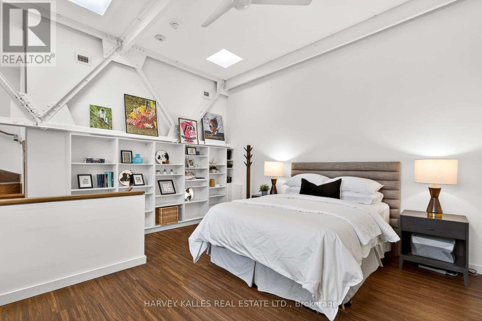 306 - 701 DOVERCOURT ROAD