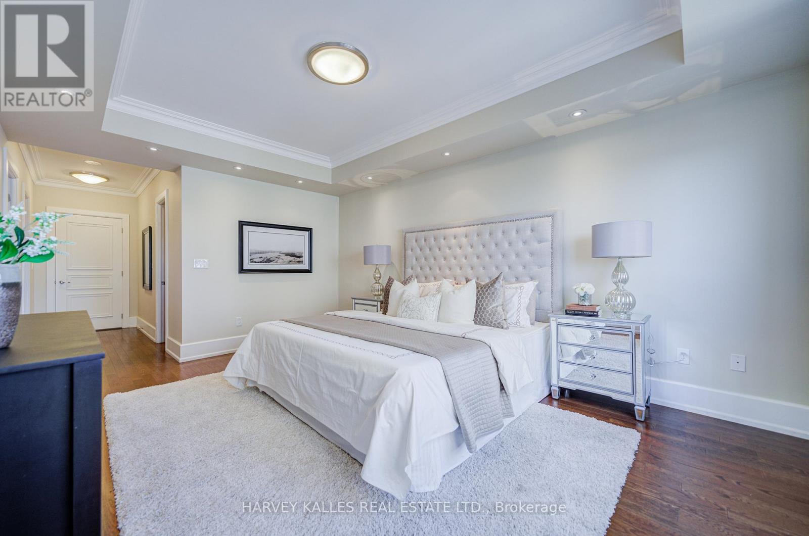 1602B - 660 SHEPPARD AVENUE E