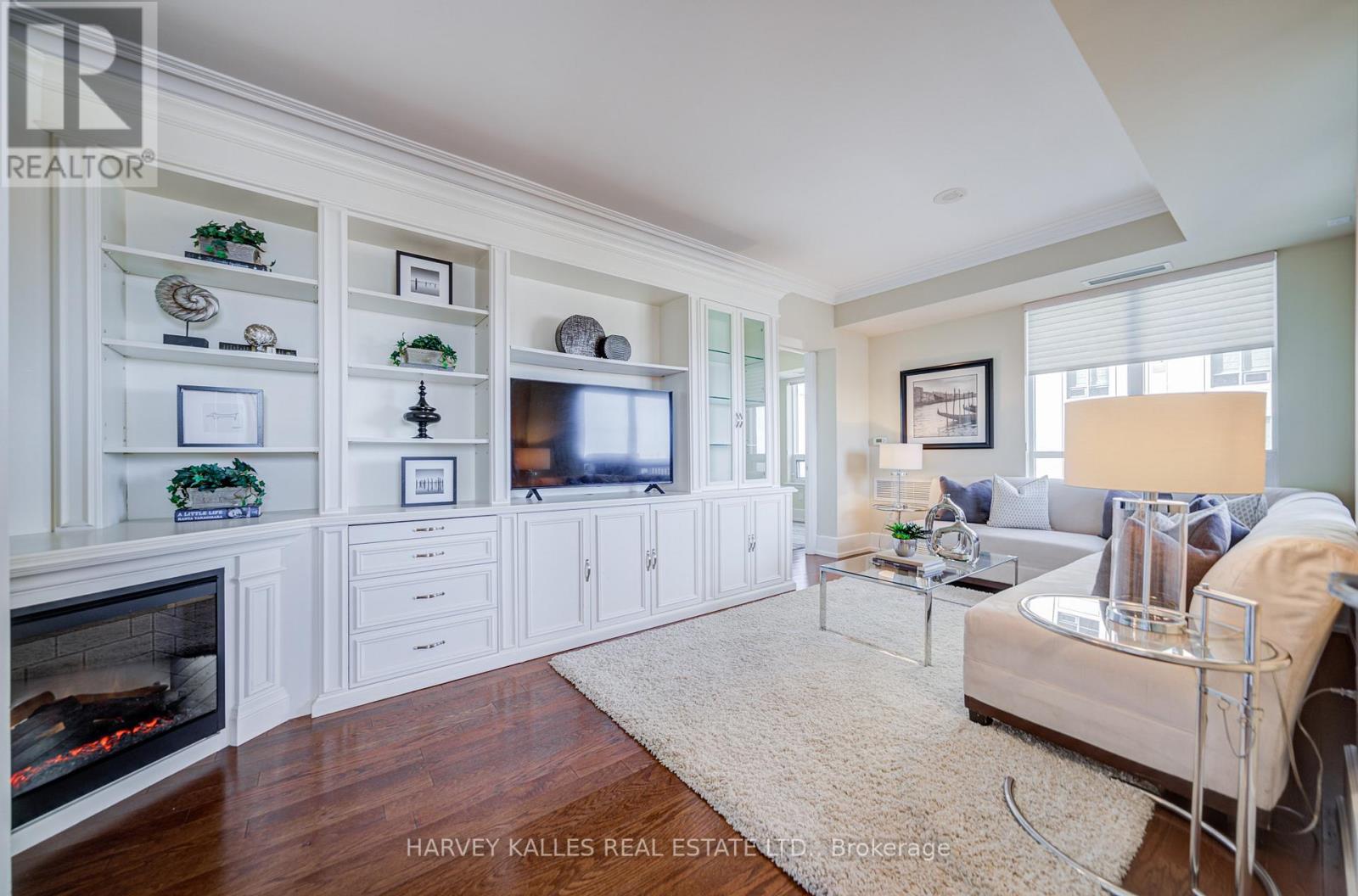 1602B - 660 SHEPPARD AVENUE E