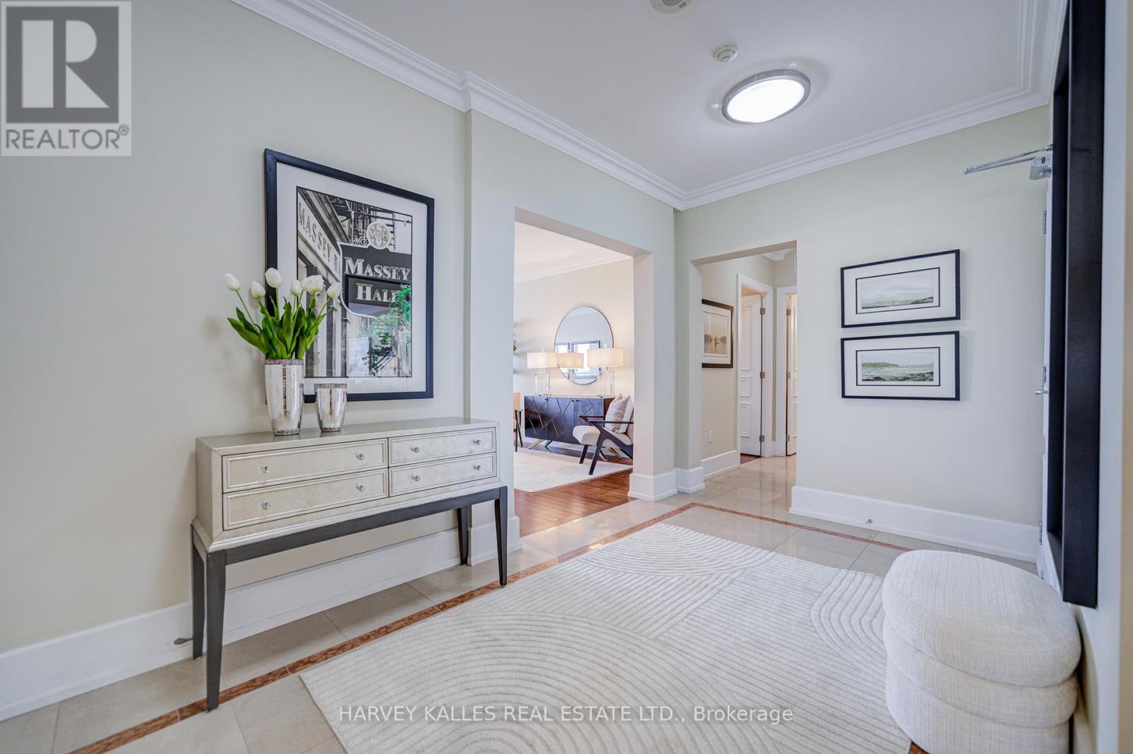 1602B - 660 SHEPPARD AVENUE E