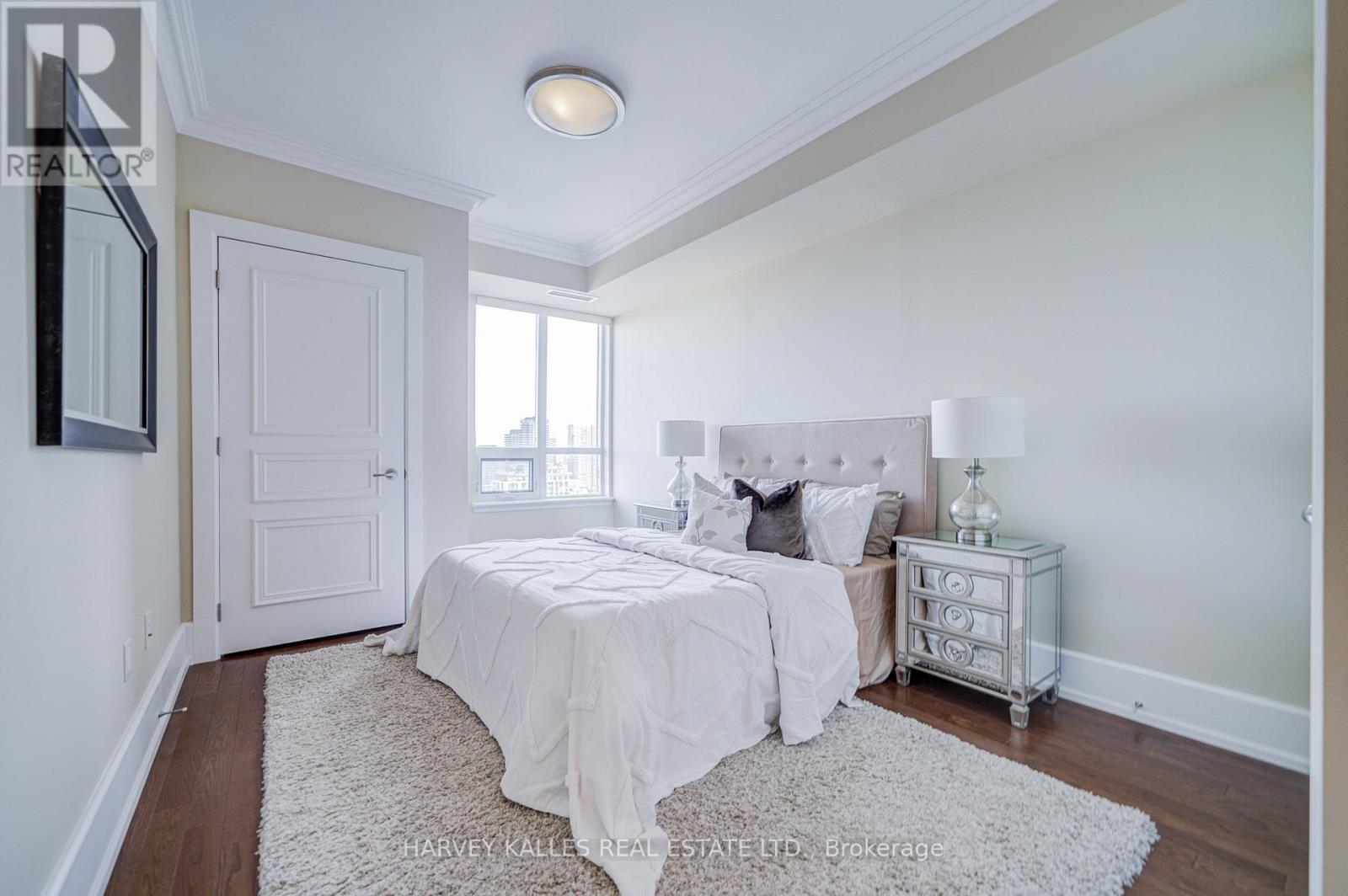 1602B - 660 SHEPPARD AVENUE E