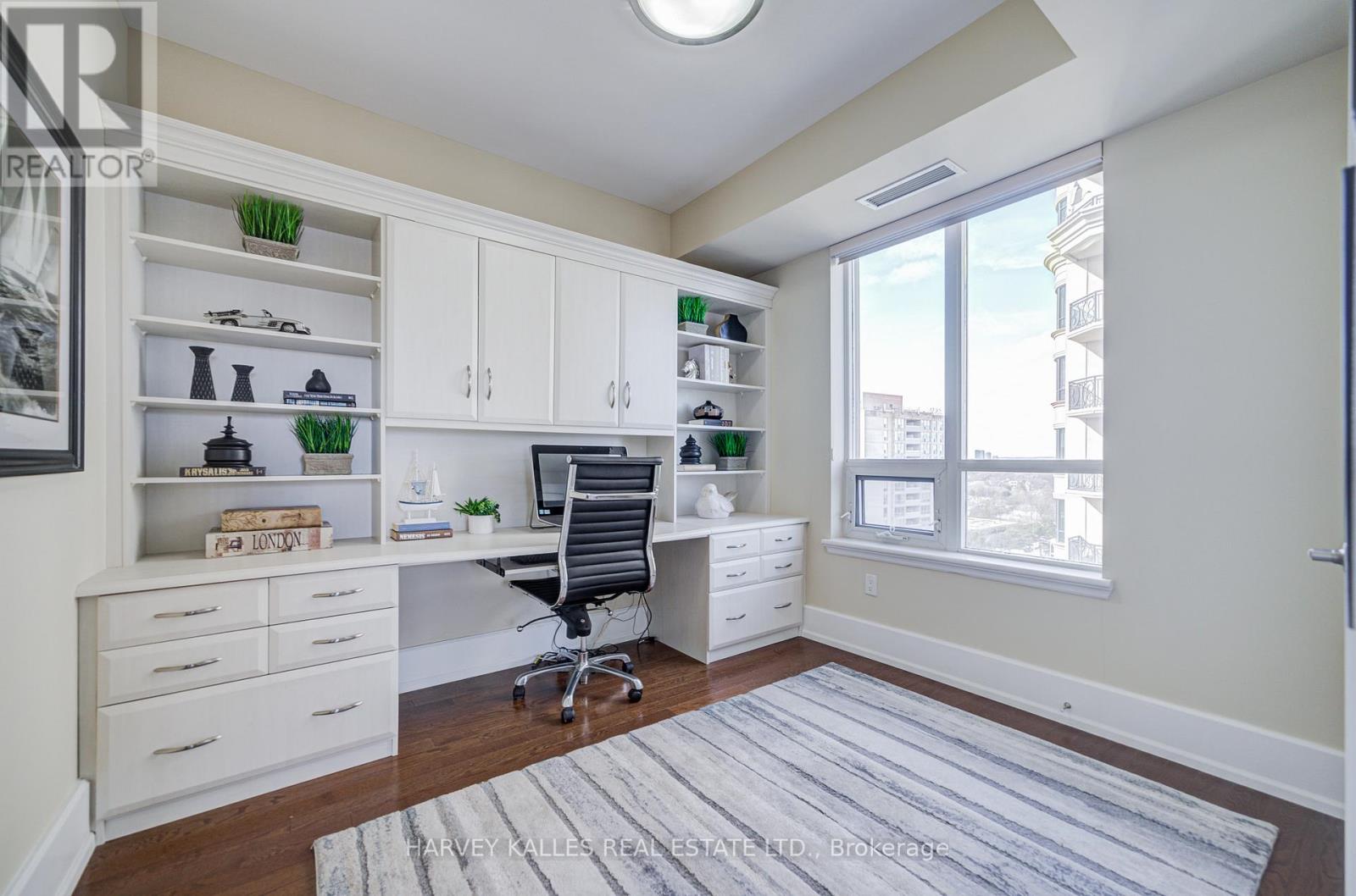1602B - 660 SHEPPARD AVENUE E