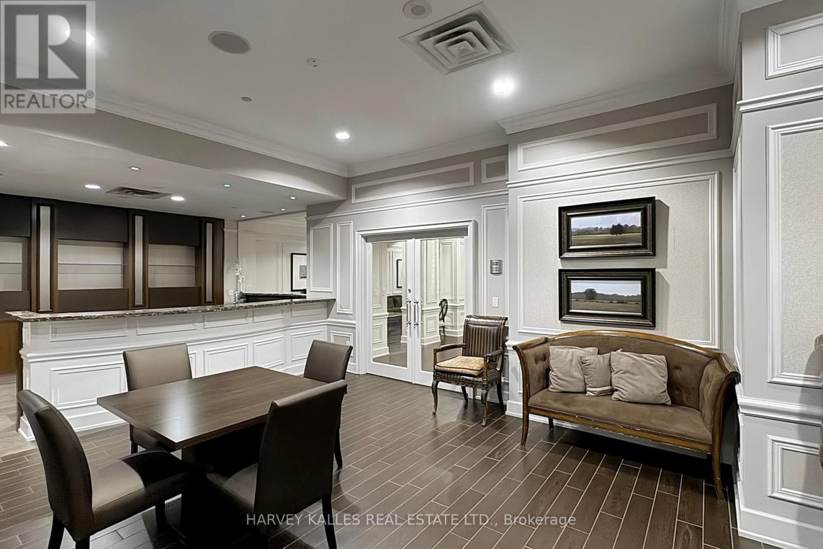 1602B - 660 SHEPPARD AVENUE E