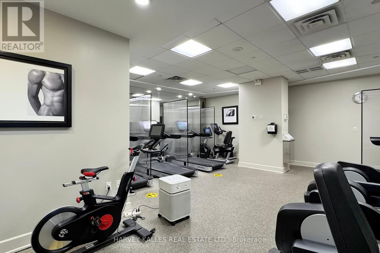 1602B - 660 SHEPPARD AVENUE E