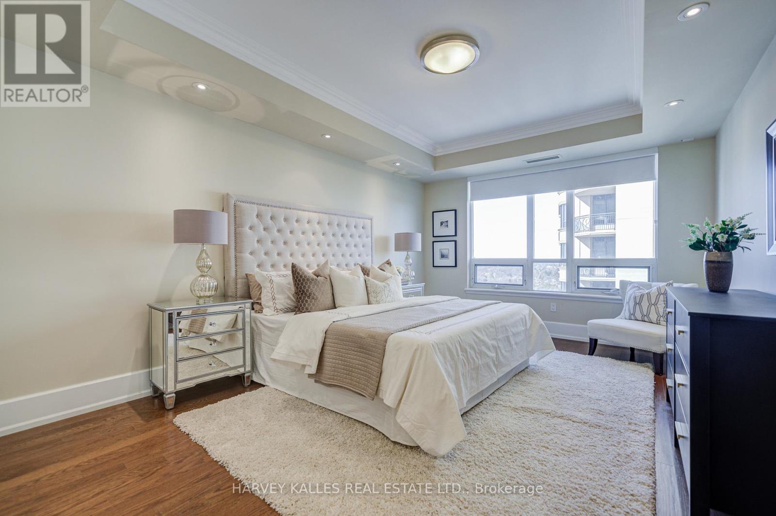 1602B - 660 SHEPPARD AVENUE E