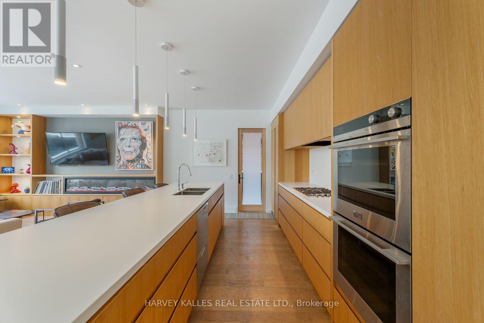 B - 34 COULSON AVENUE