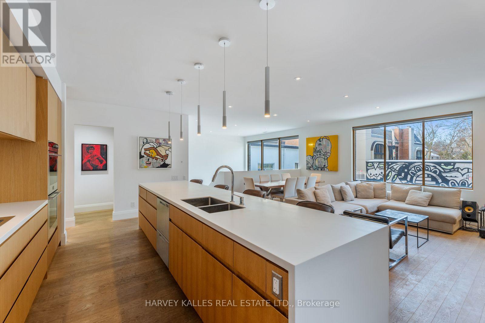 B - 34 COULSON AVENUE