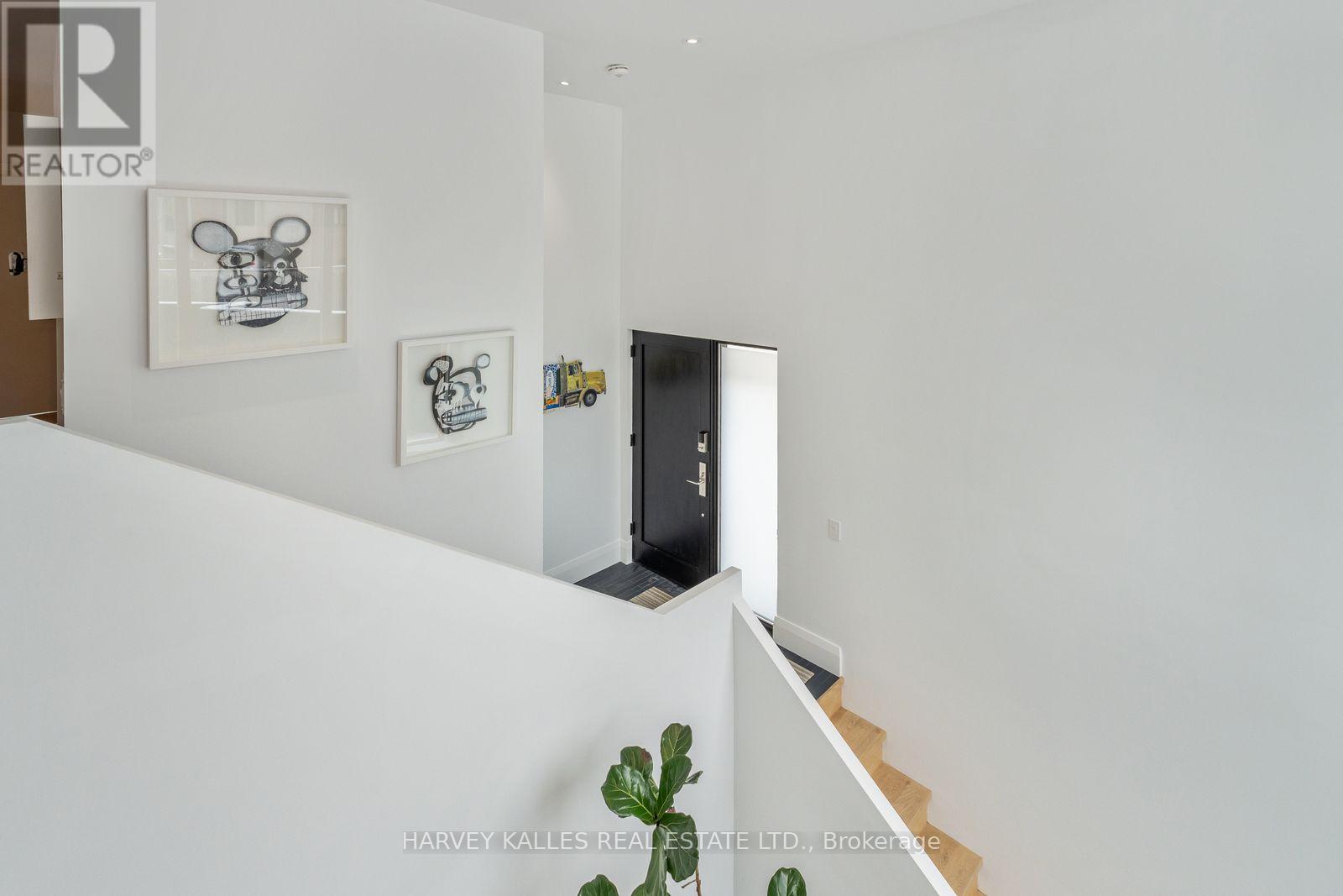 B - 34 COULSON AVENUE