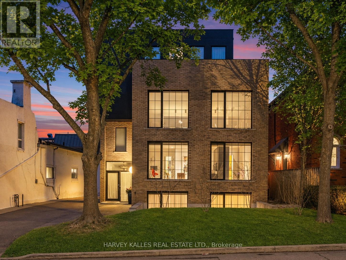 B - 34 COULSON AVENUE