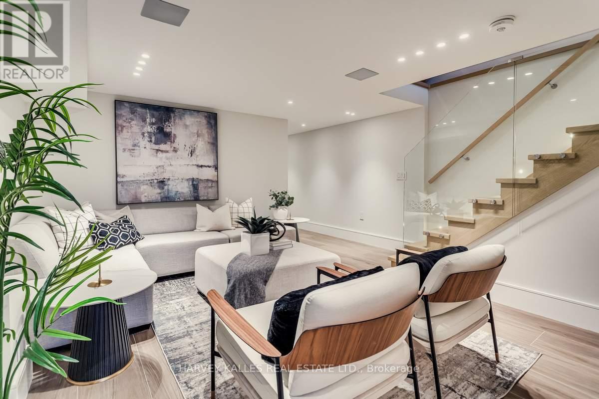 179 PALMERSTON AVENUE