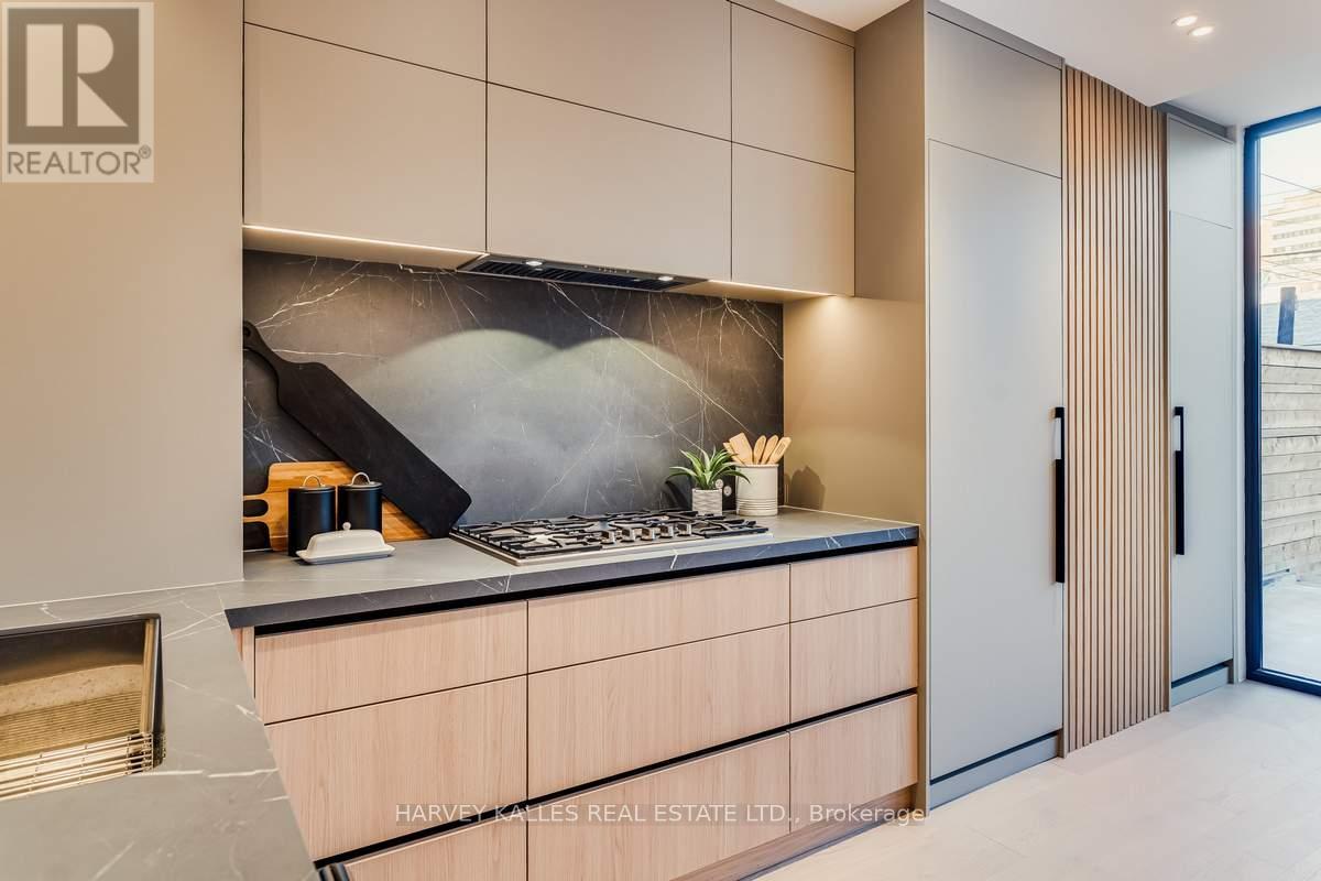 179 PALMERSTON AVENUE