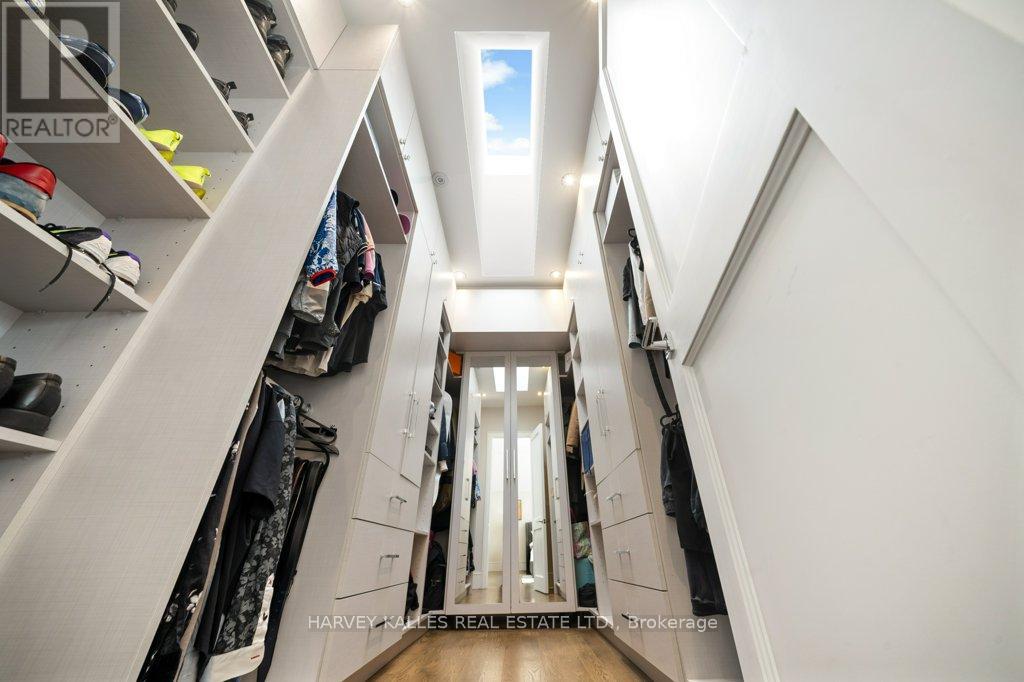 20 WALKER ROAD