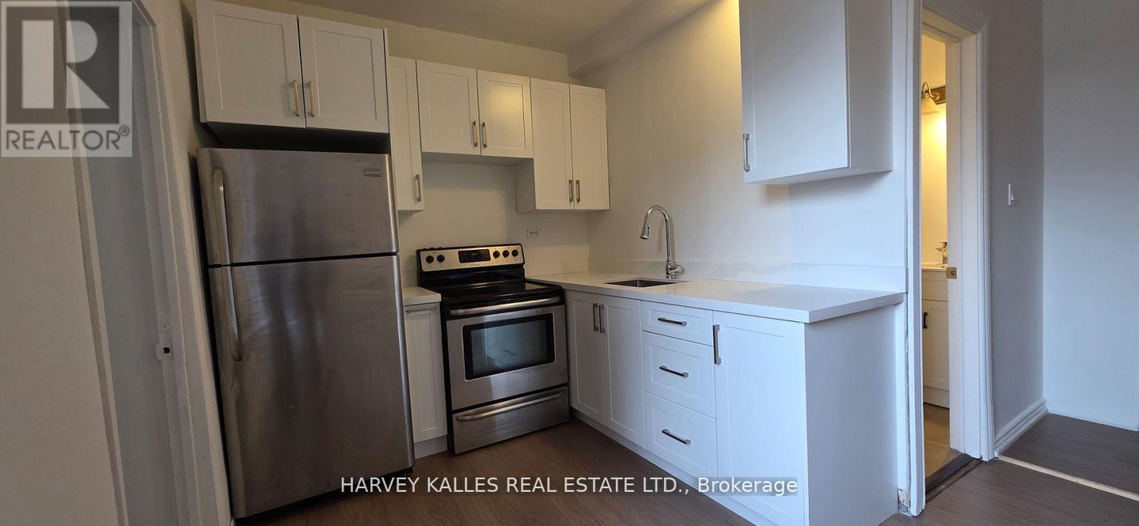 1767 DUFFERIN STREET