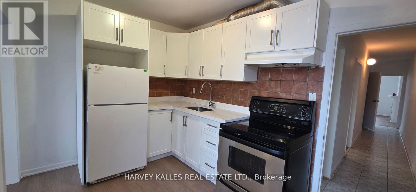 1767 DUFFERIN STREET