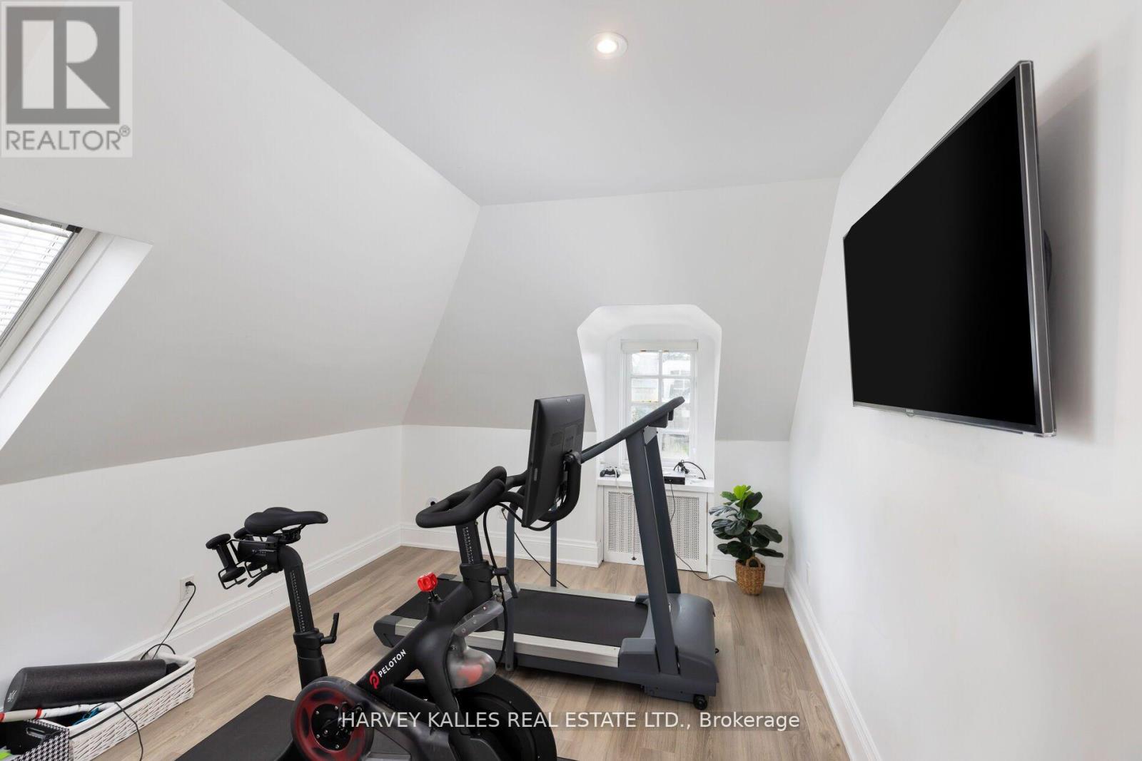 470 RUSSELL HILL ROAD