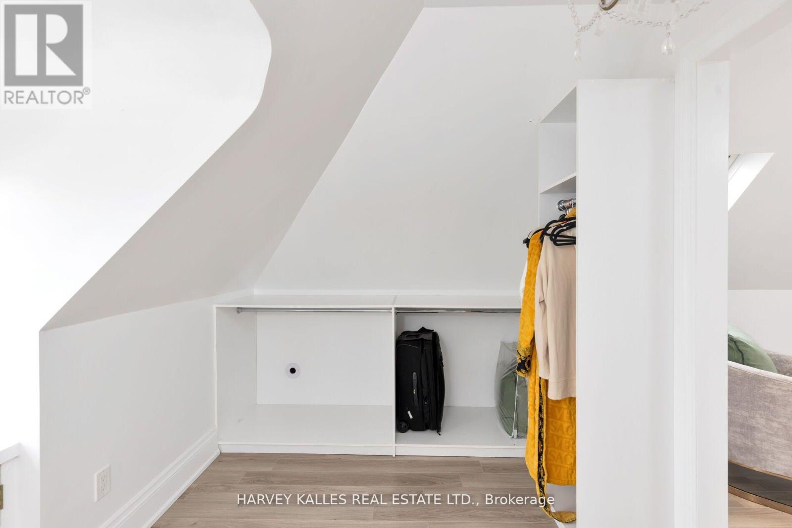 470 RUSSELL HILL ROAD