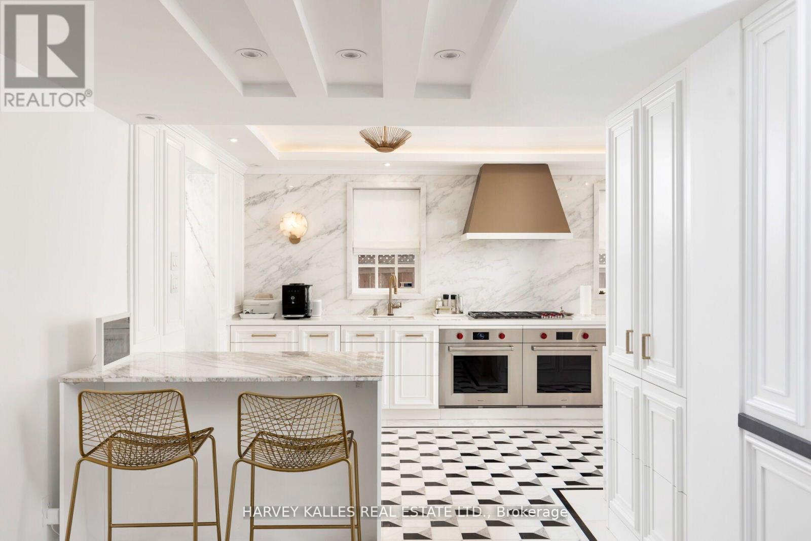 470 RUSSELL HILL ROAD