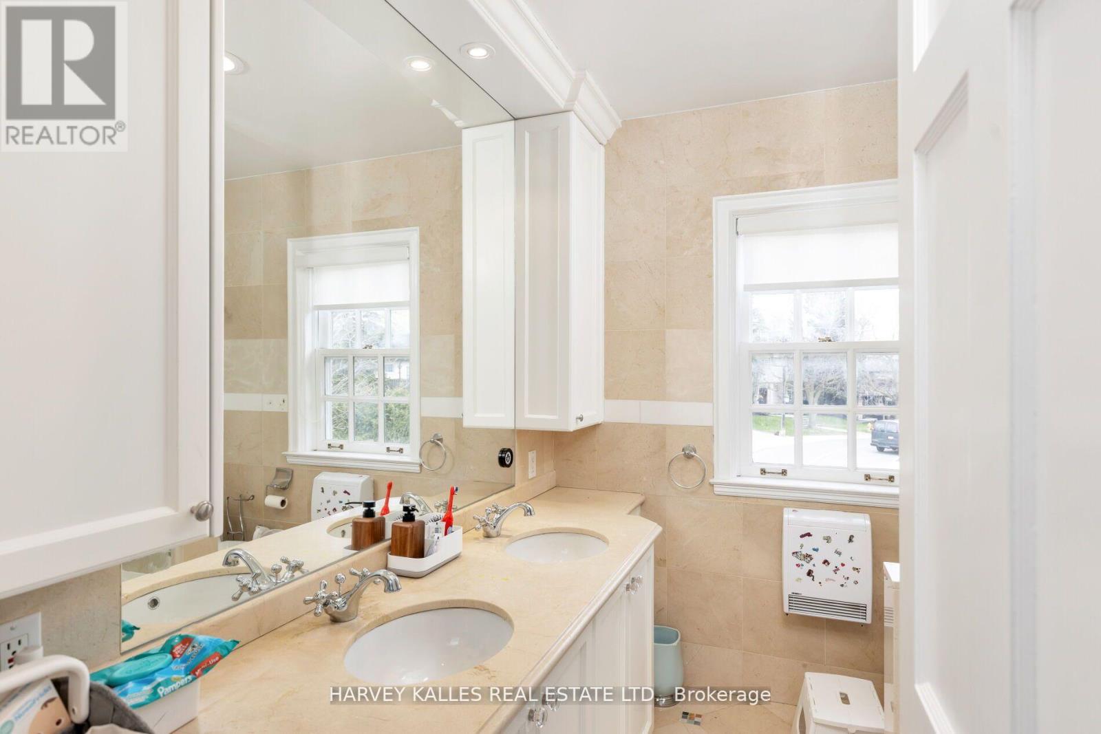 470 RUSSELL HILL ROAD