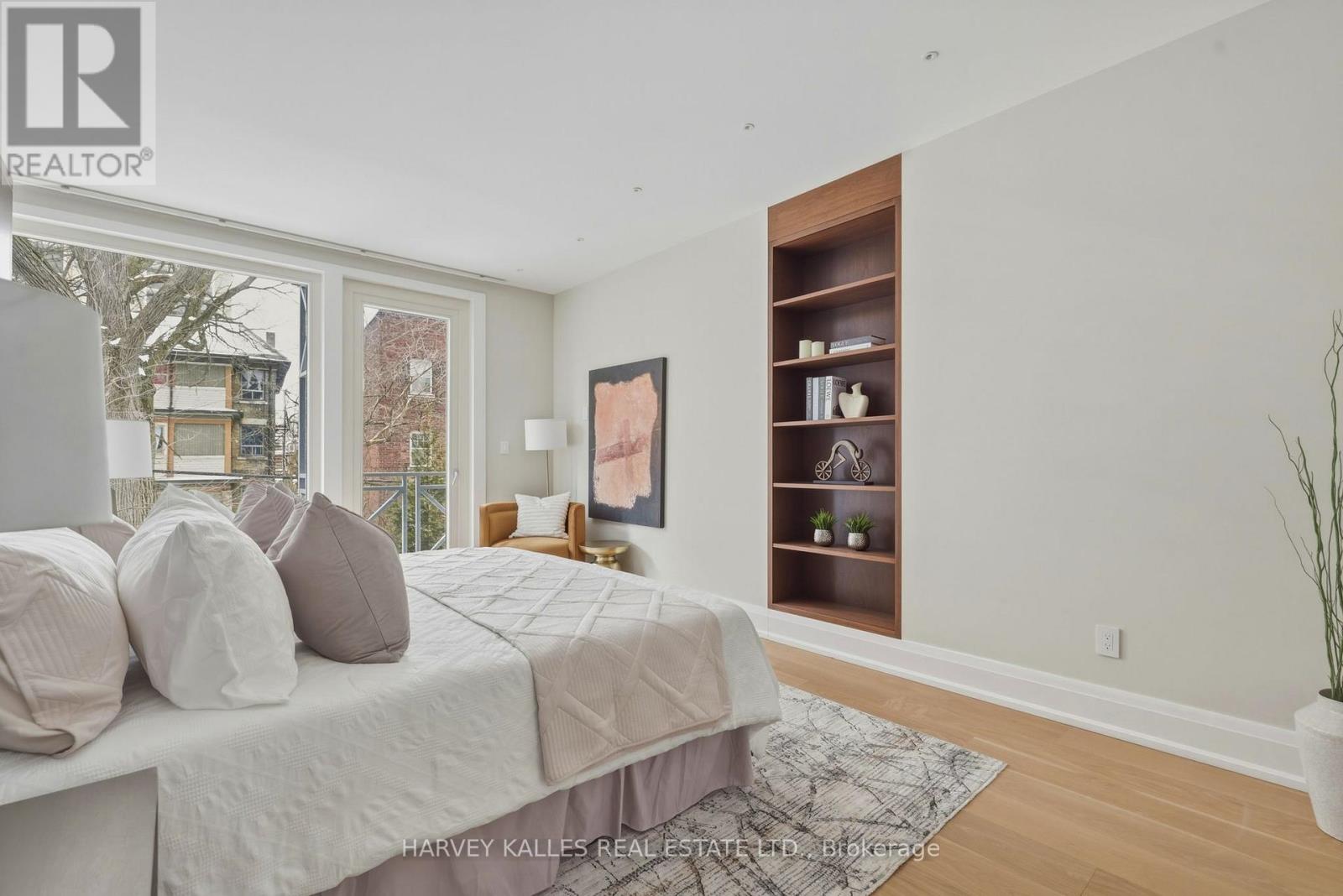 94B ADMIRAL ROAD