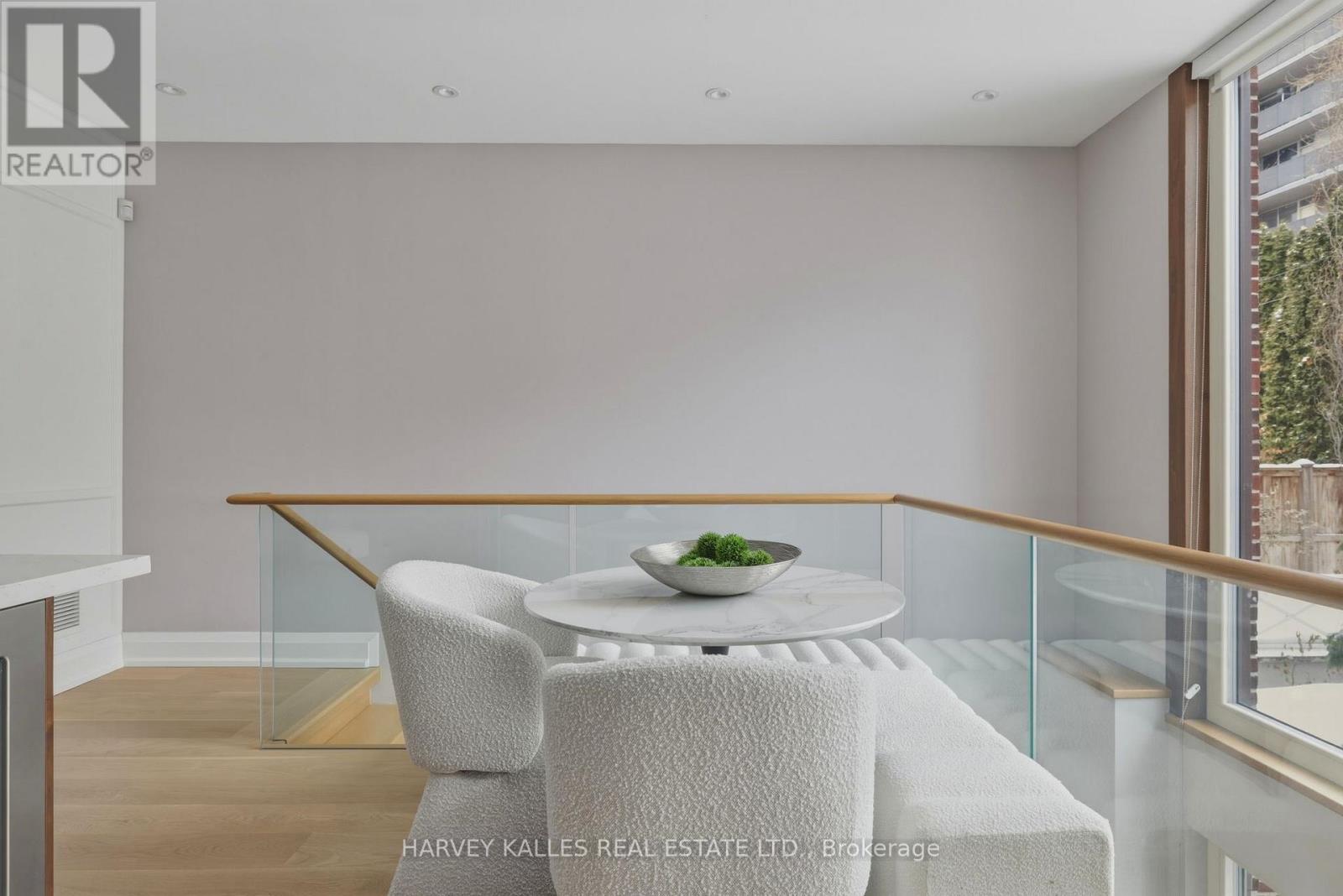 94B ADMIRAL ROAD