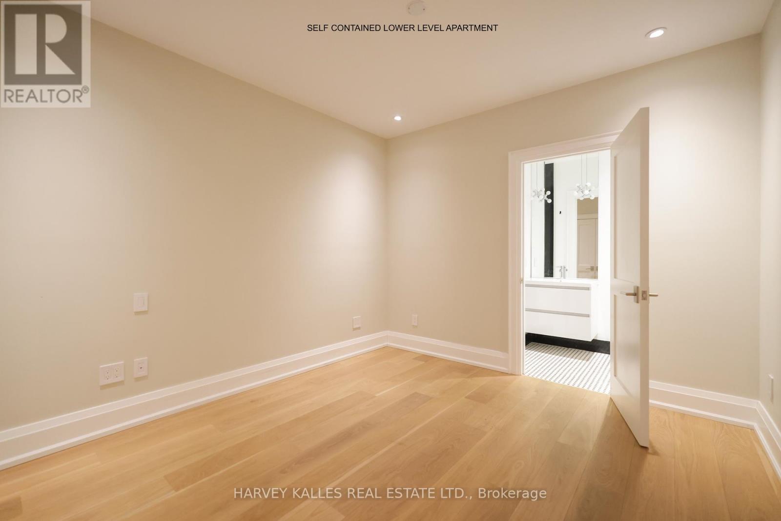 94B ADMIRAL ROAD